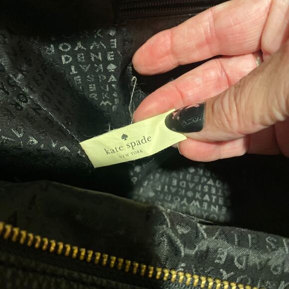 Kate Spade Chester Street Allyn - Black
Excellent condition - Picture 3 of 8
